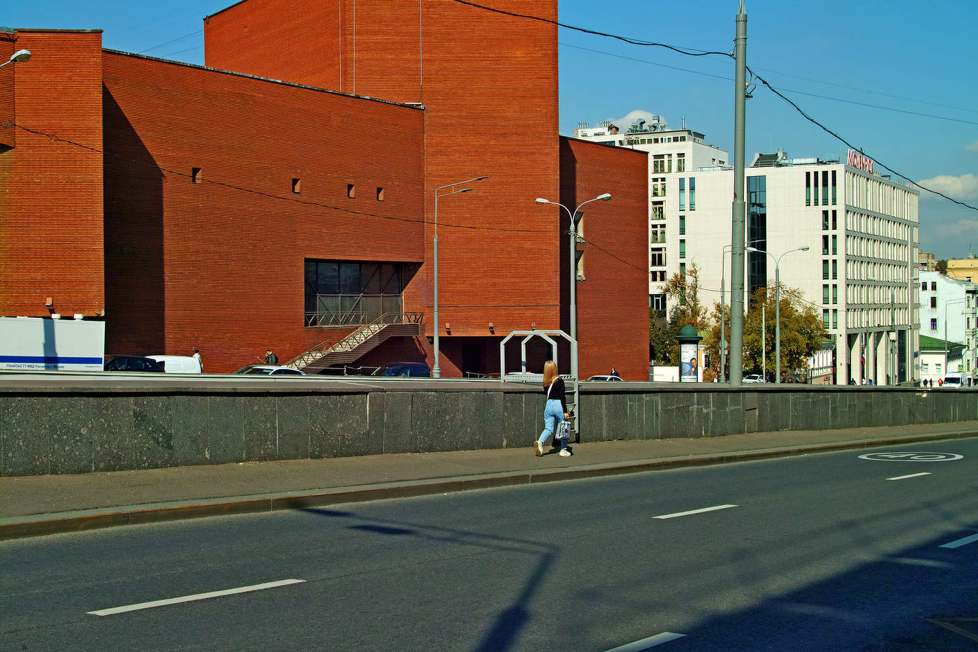 Одинокий пешеход