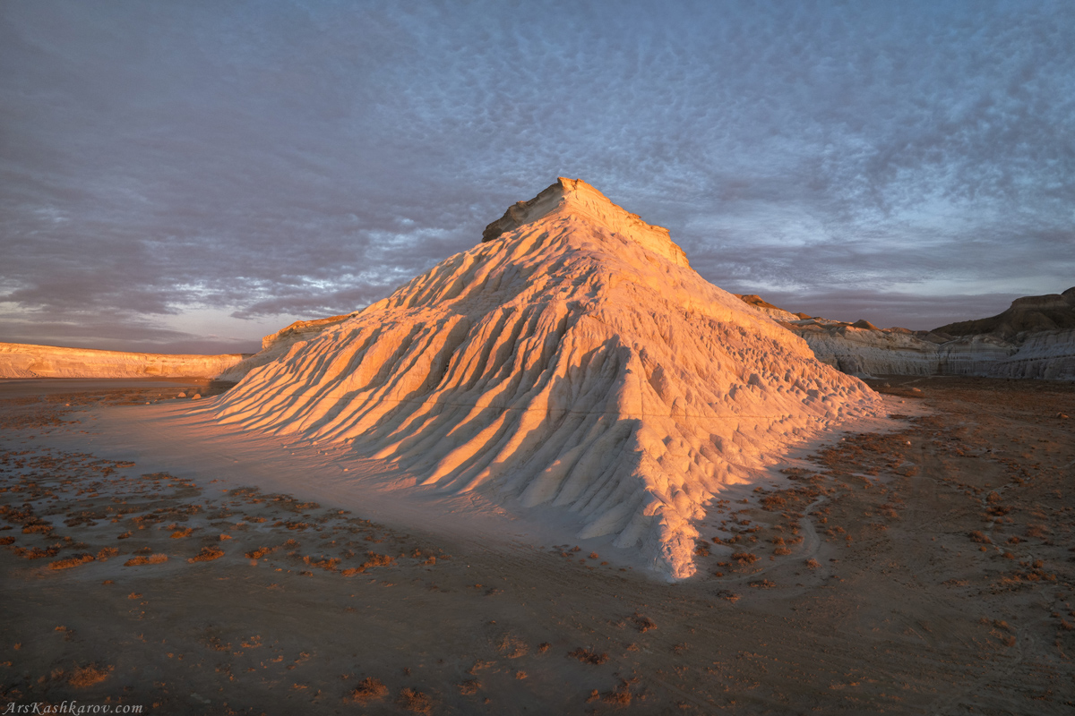 "Меловая пирамида"