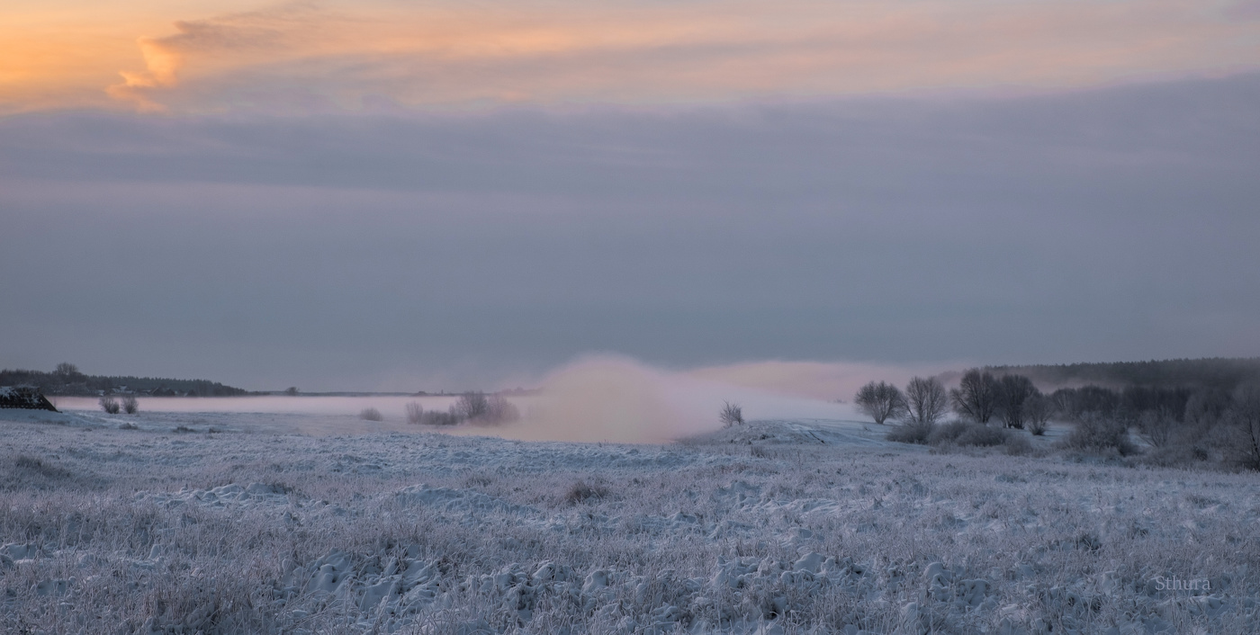 Холодный март.