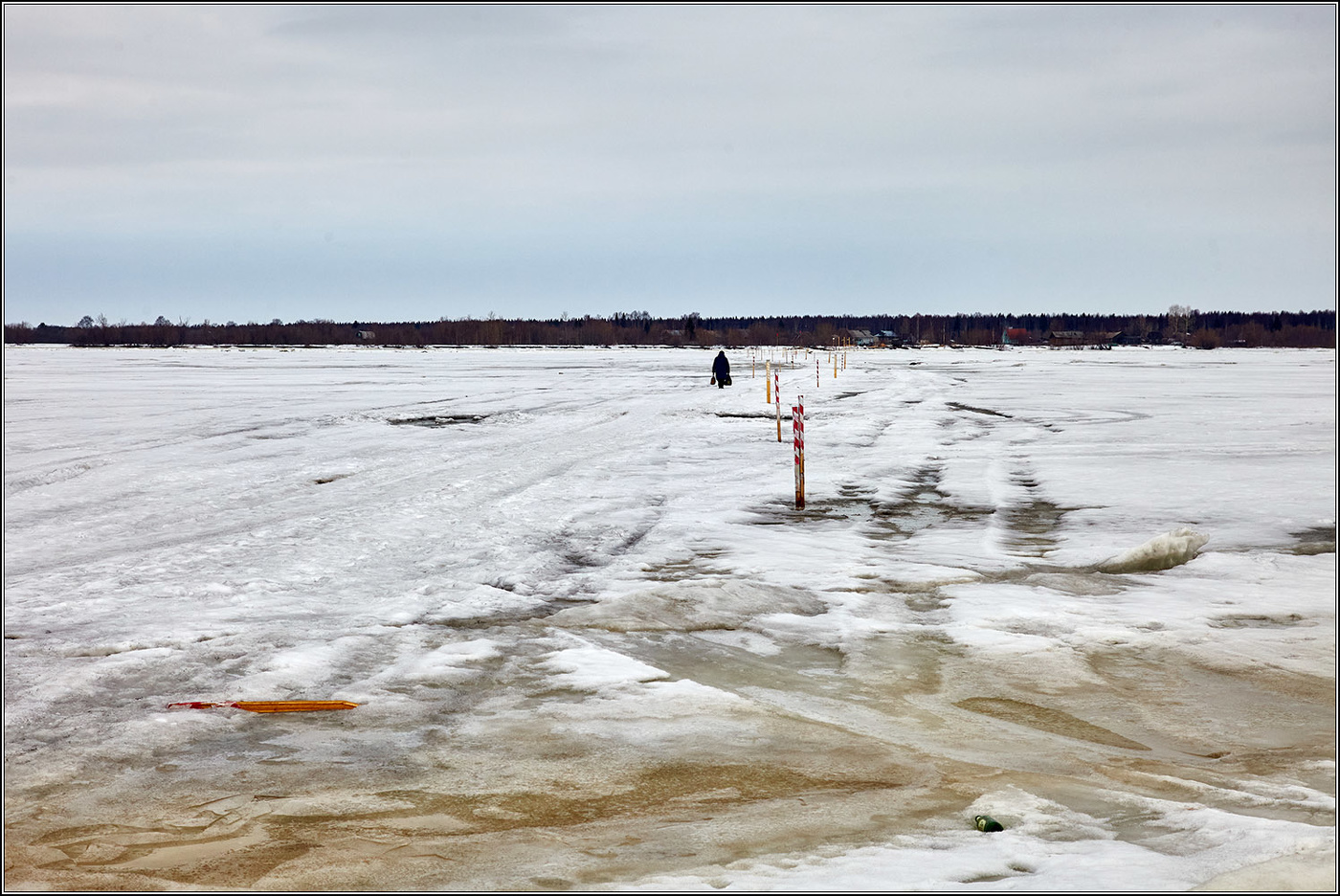 Переправа, переправа.