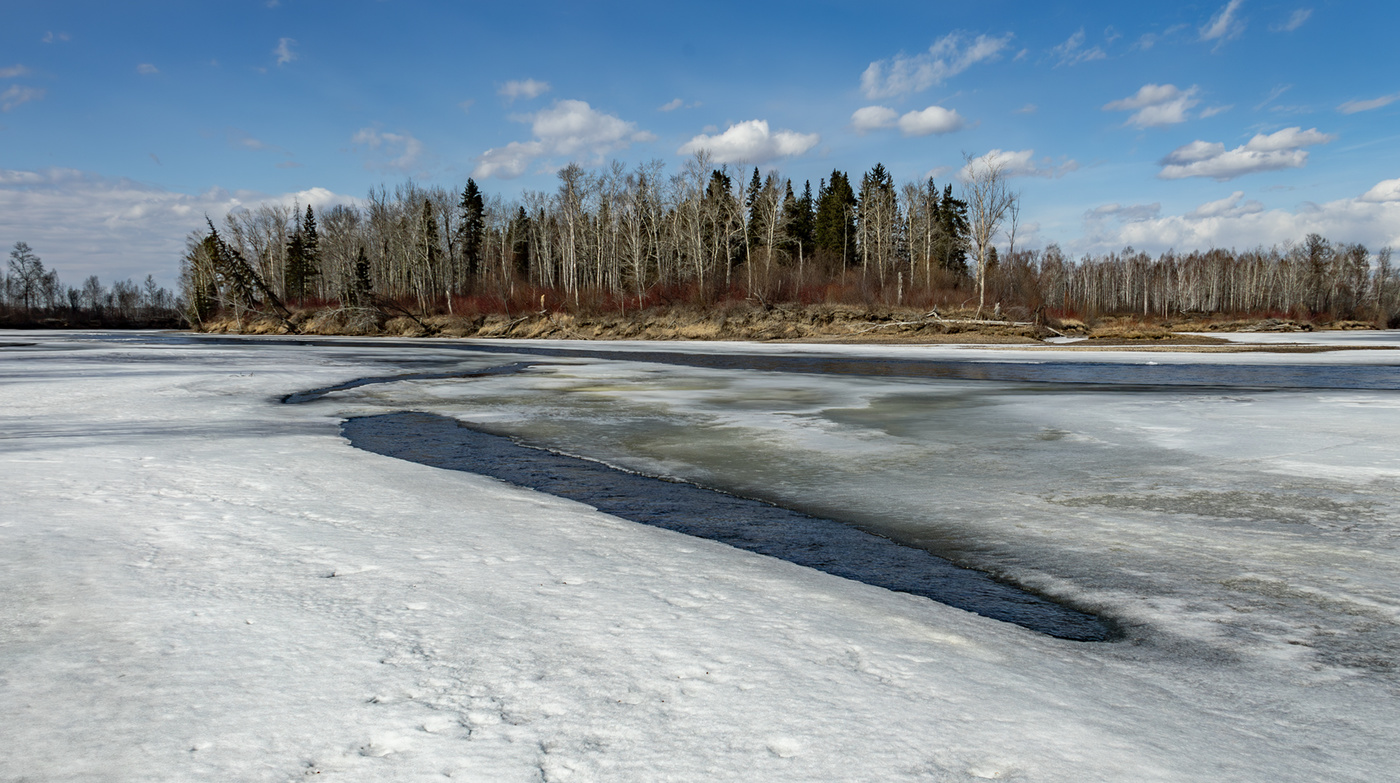 Сибирская Ока в апреле