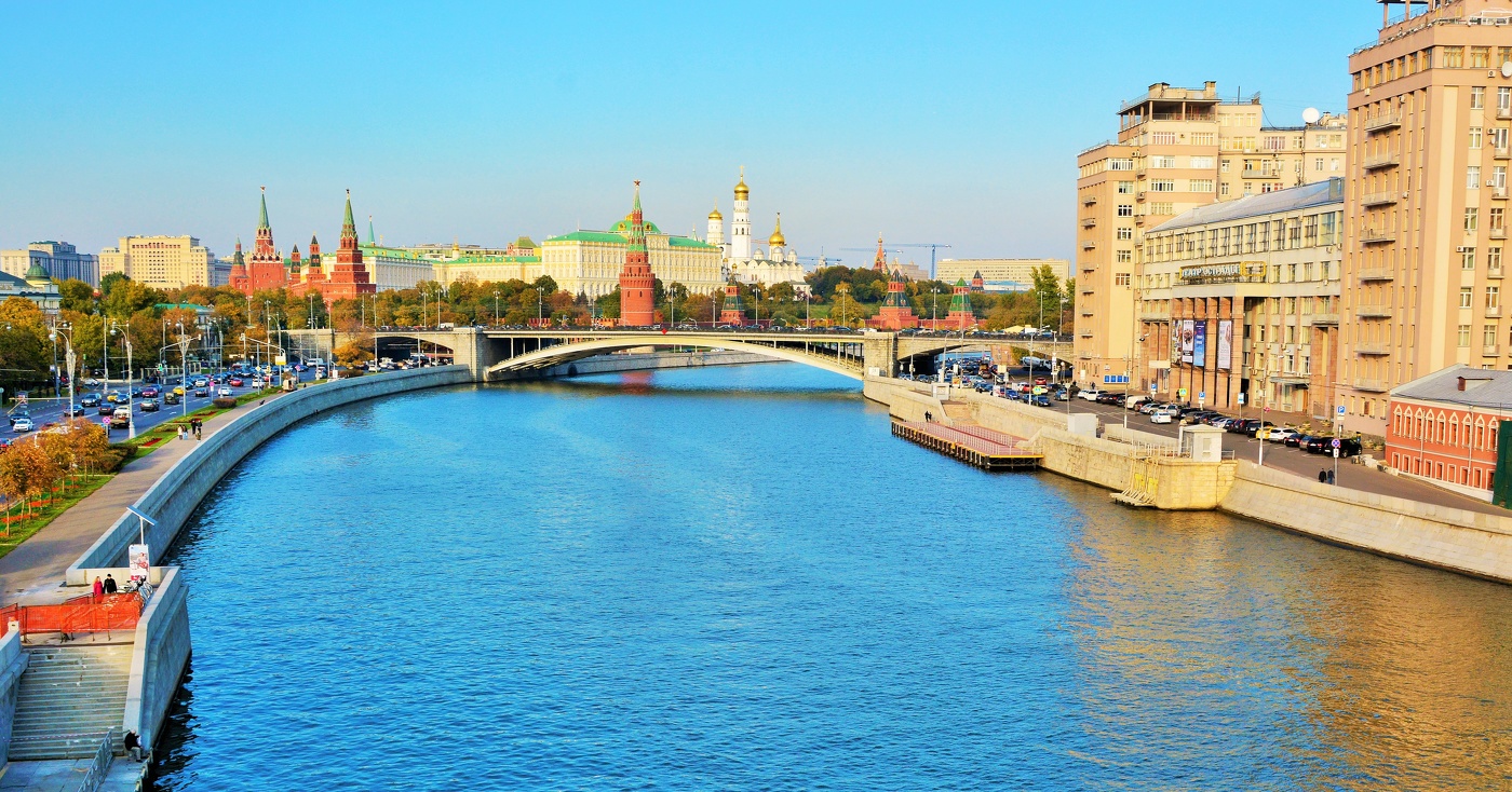 "Москва... Как много в этом звуке для сердца русского слилось!"