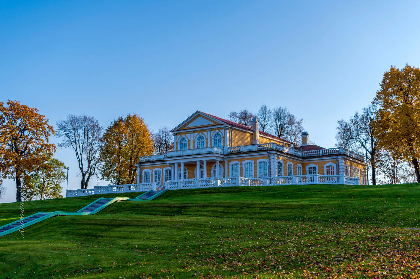 Дворец Петра Первого в Стрельне.
