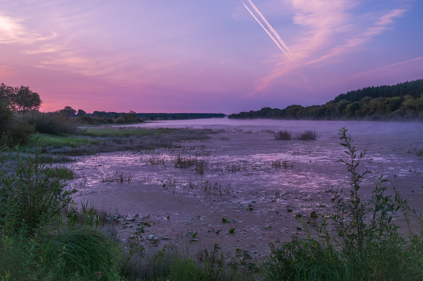 Рассвет на озере Исток.