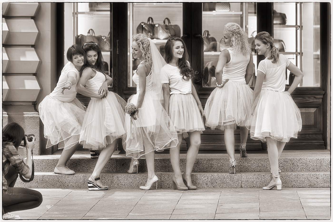 Девушки любят... Louis Vuitton.