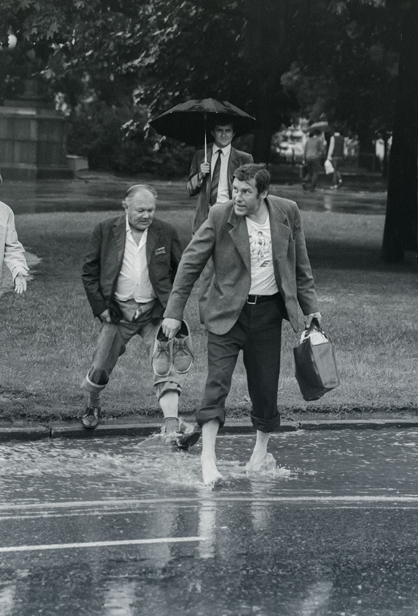 Трубная, дождь, 40 лет назад