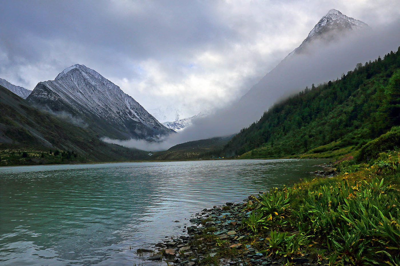 Утро у Аккемского озера