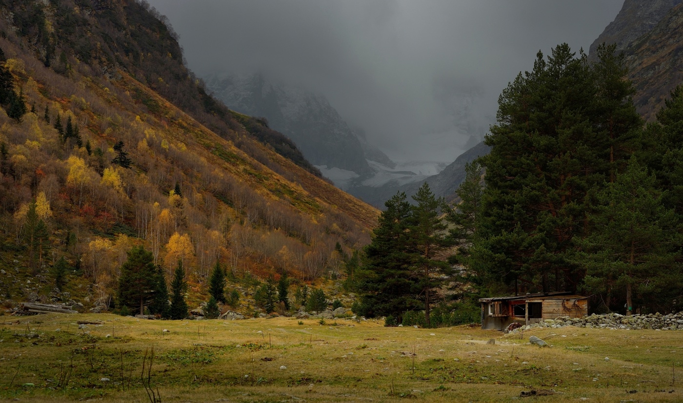 Хижина в горах