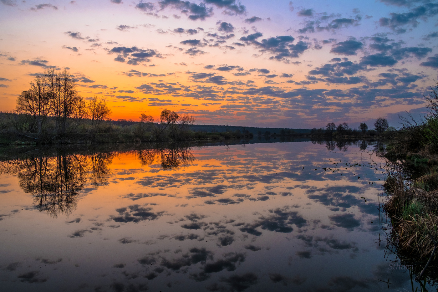 Тихое воскресное утро.