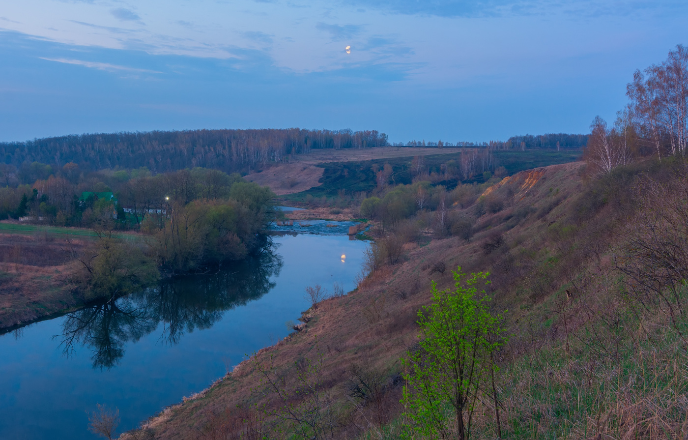 утро с Луной