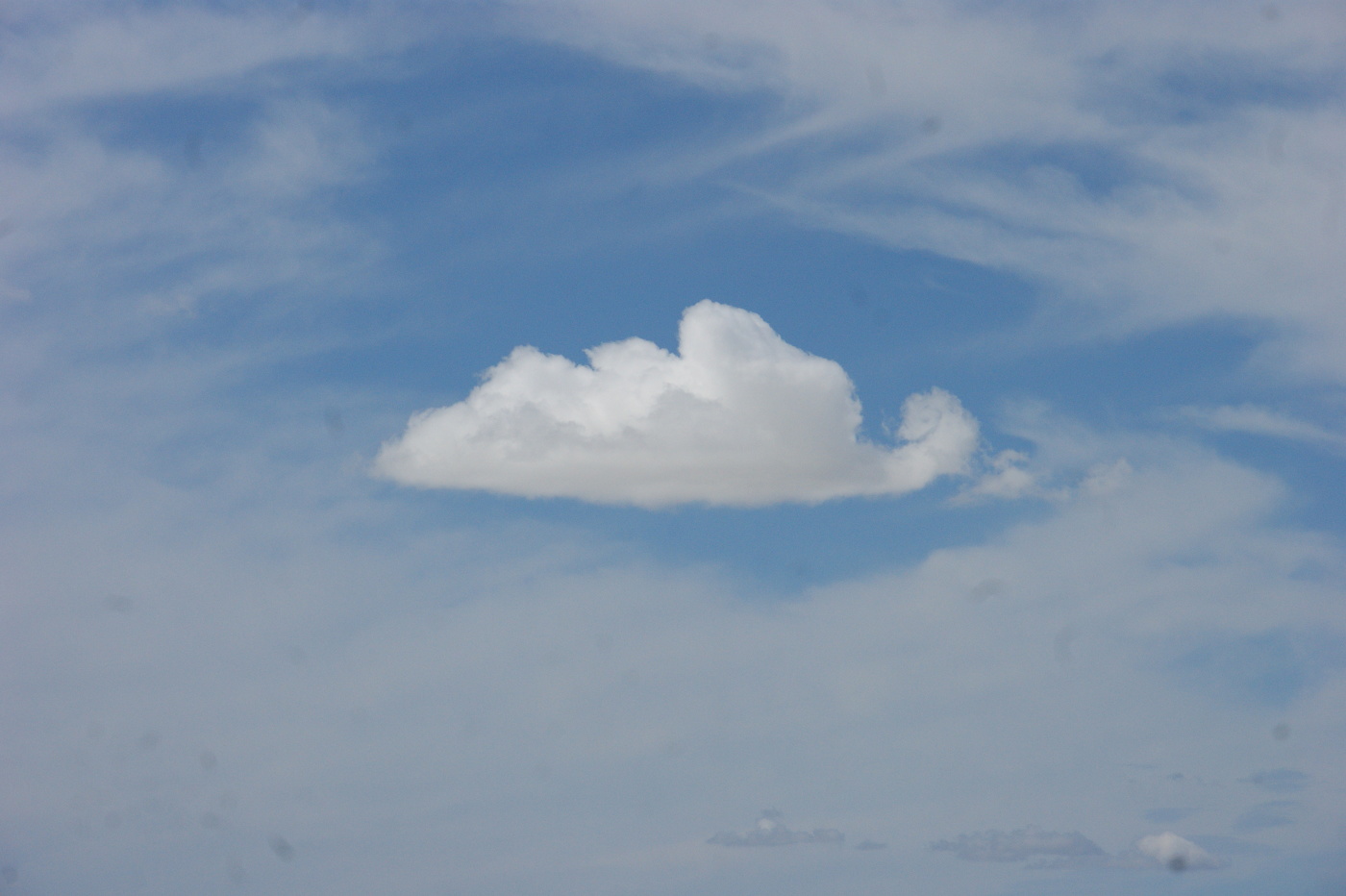 Косматый облак (а-ля Маяковски)