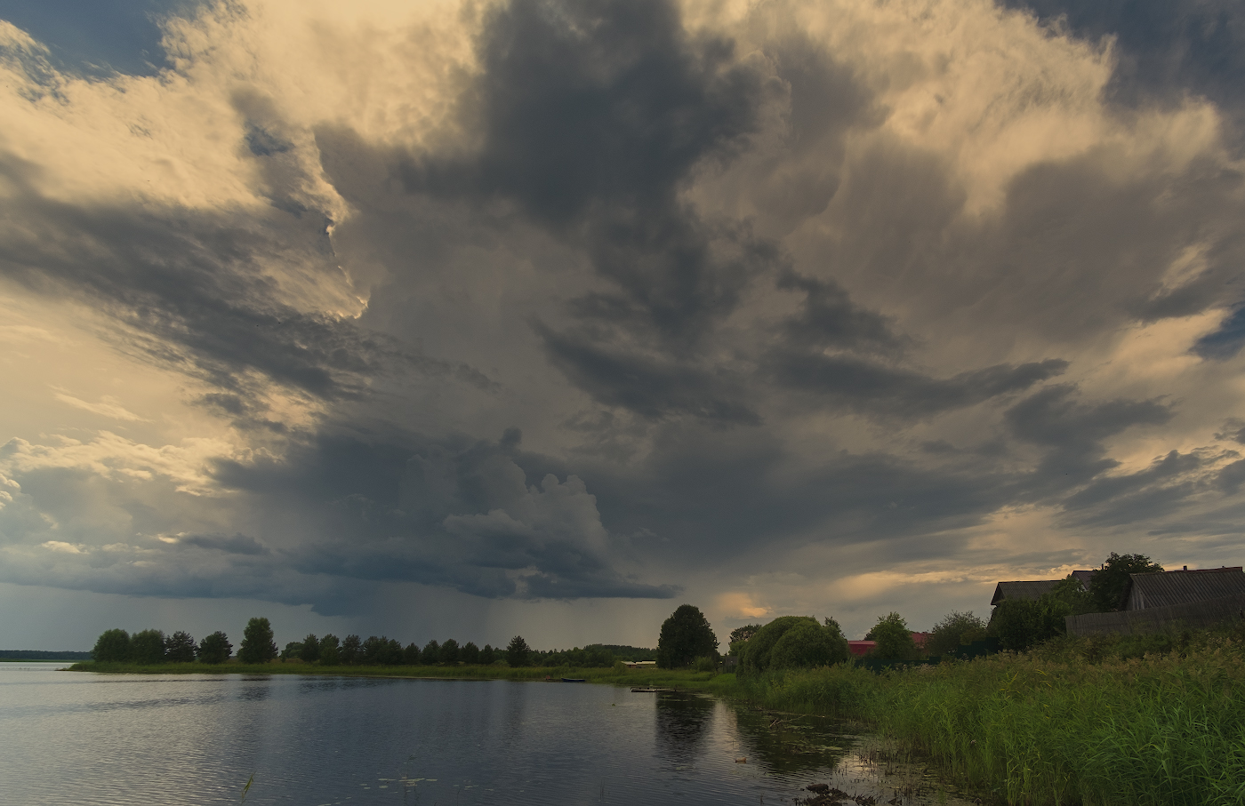 Близился вечер