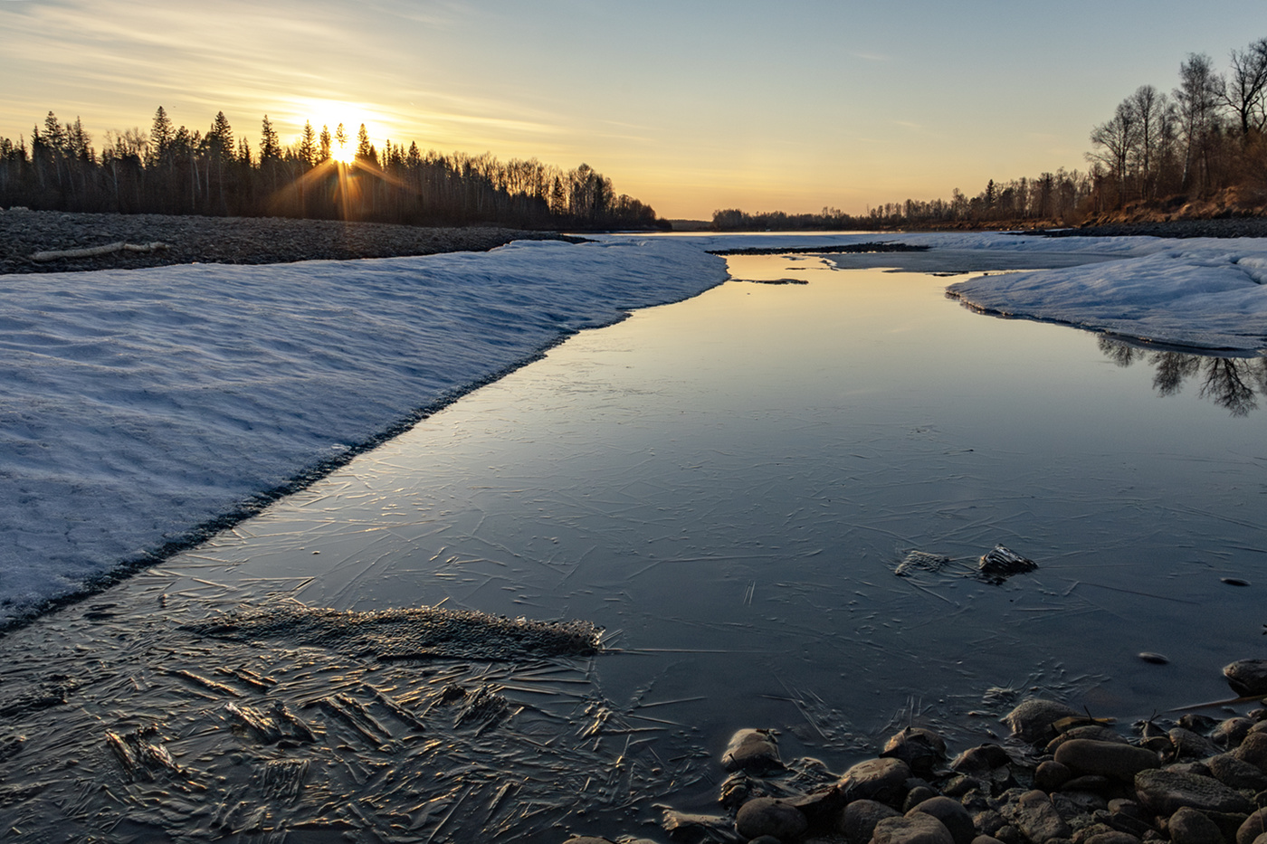 Весенний уходящий день