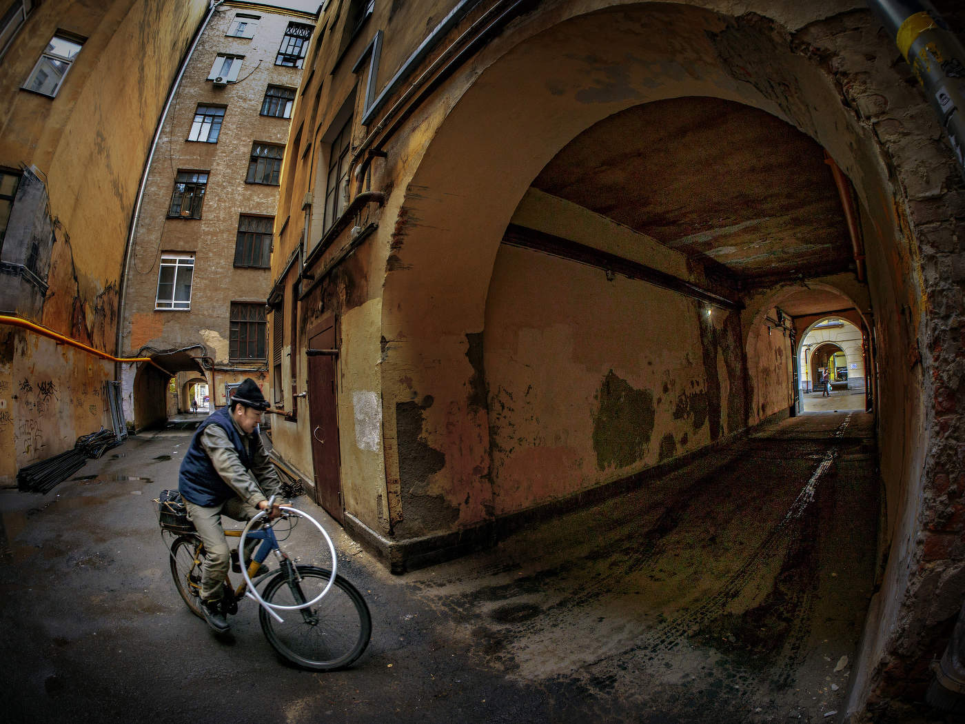 Лабиринты проходных дворов