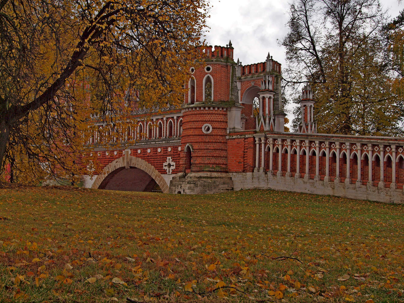 Фигурный мост