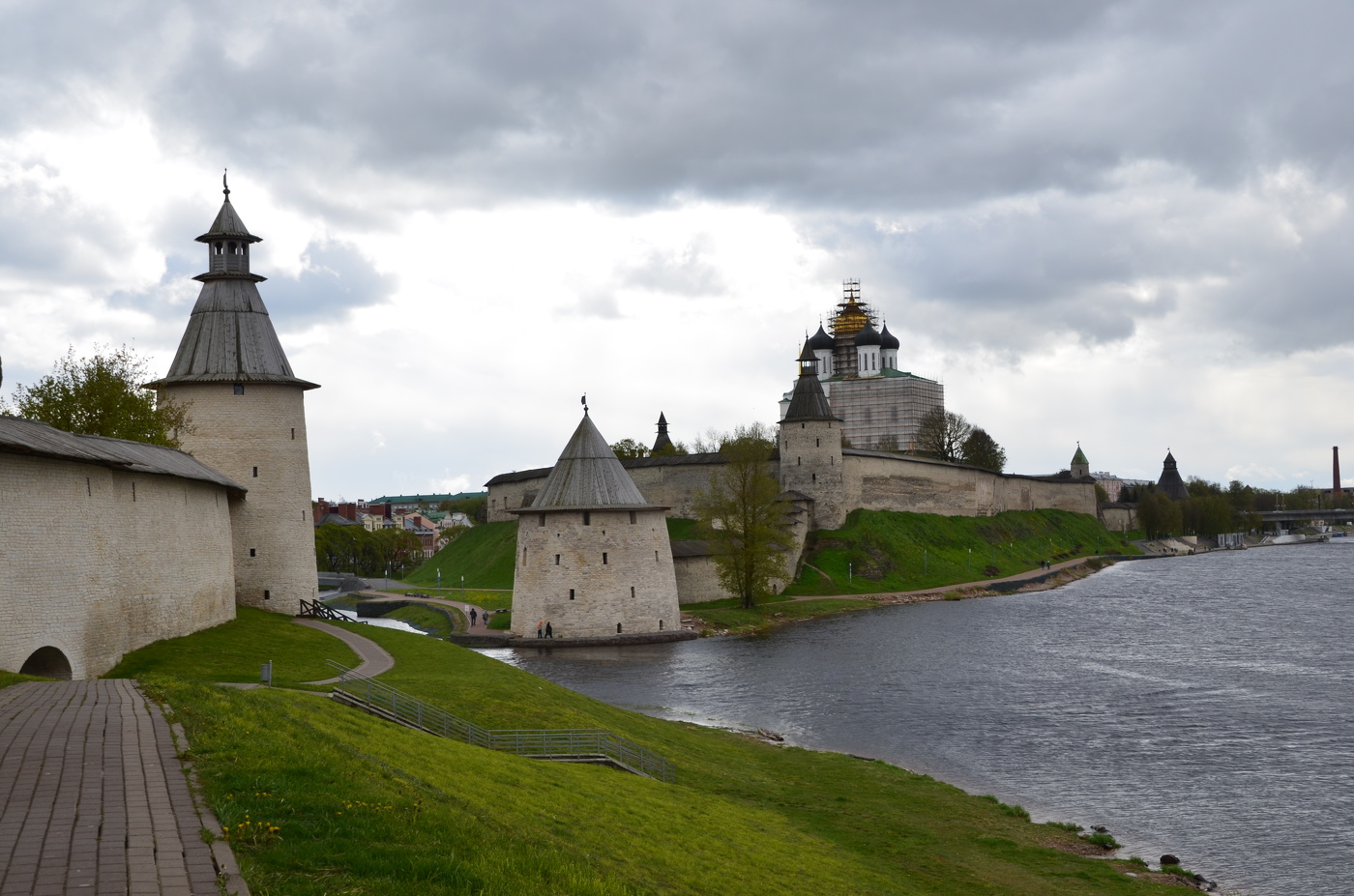 Башни Псковского Кремля