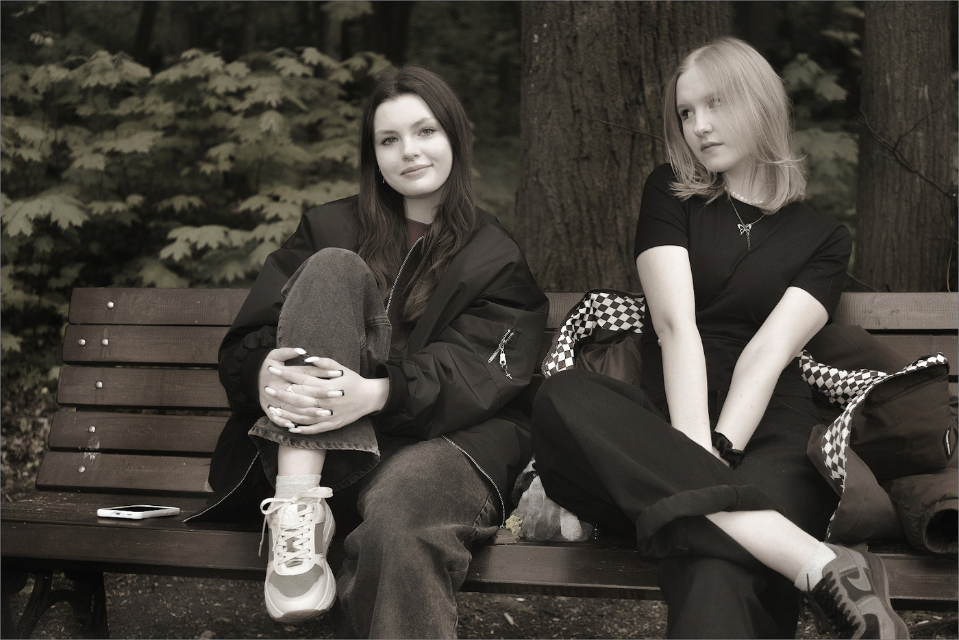 Познакомились...