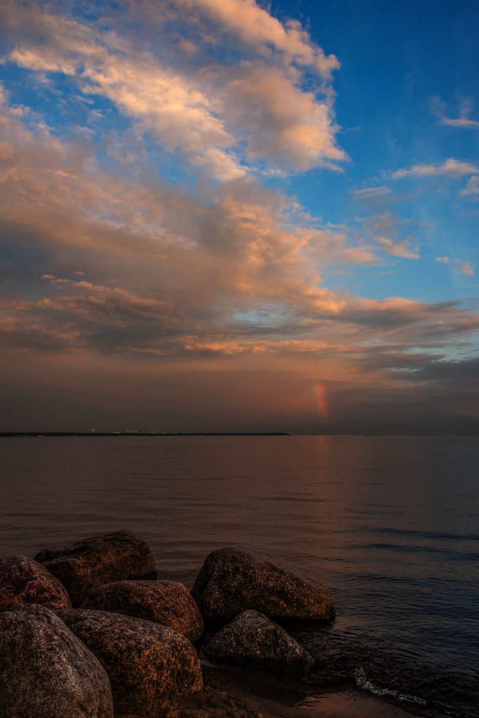 Вечерняя радуга.