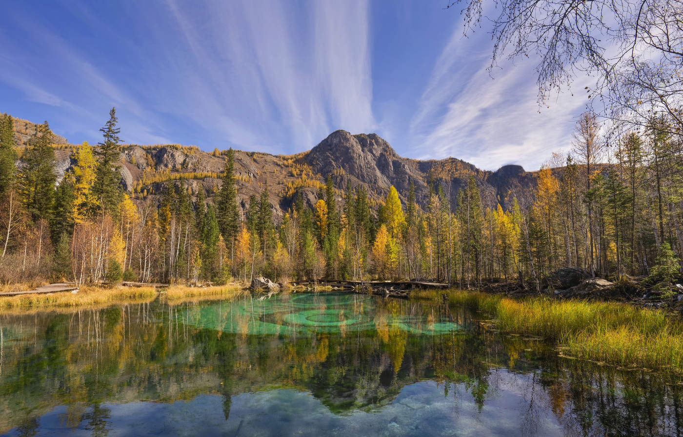Гейзерное озеро. Алтай