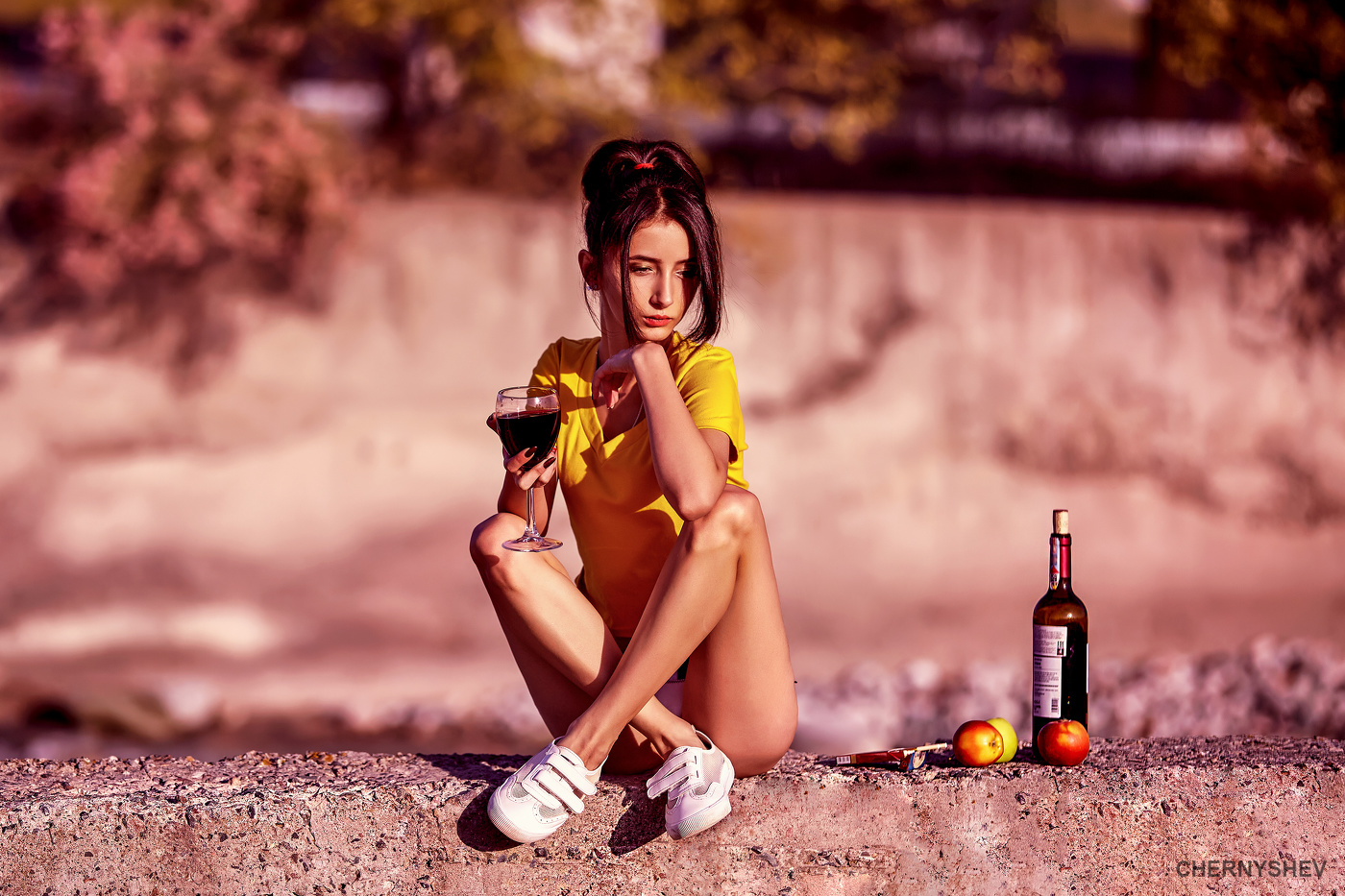 из альбома "Упавшее Солнце."