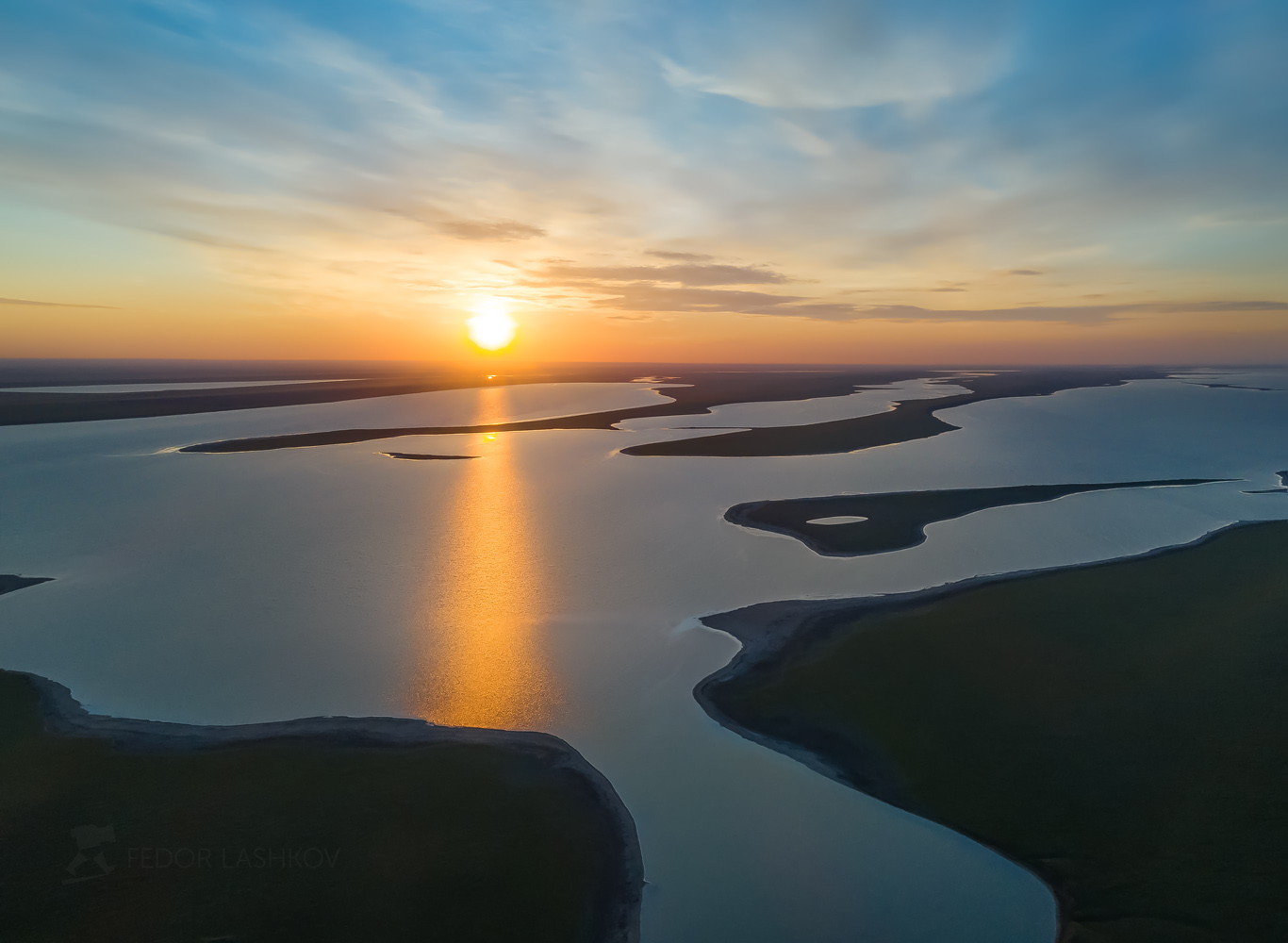 из серия: «Многоликая земля»