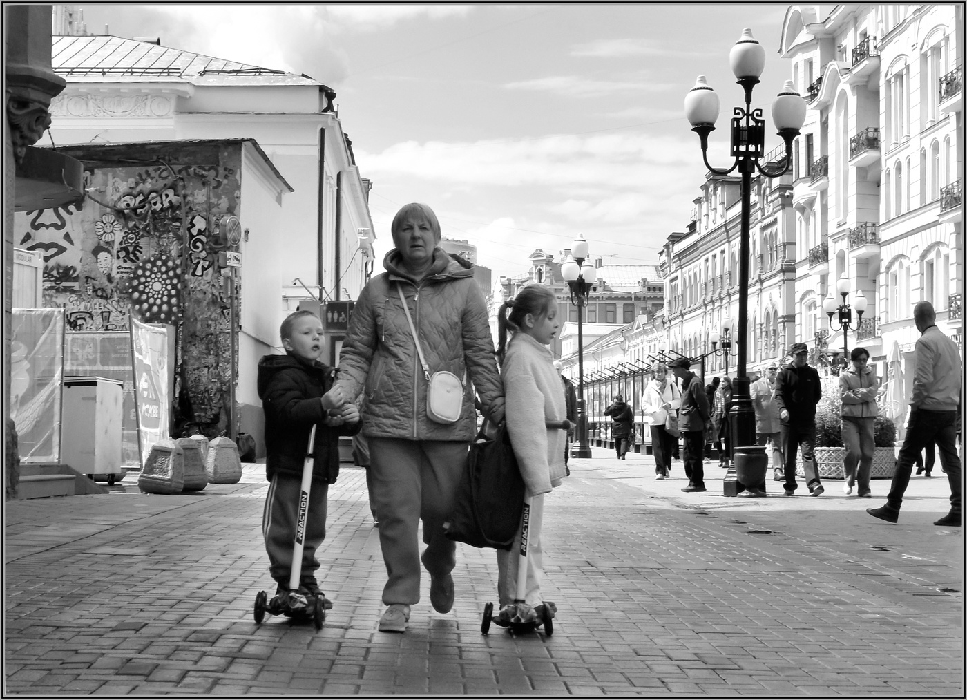 ...... Внучата .....