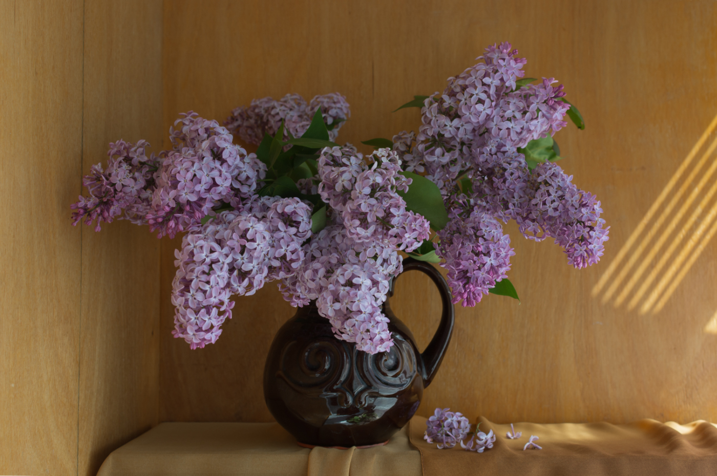 Мотивы солнечного мая.