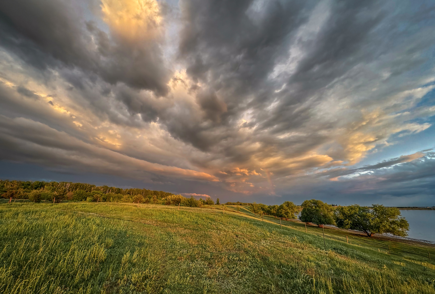 Весенние облака.