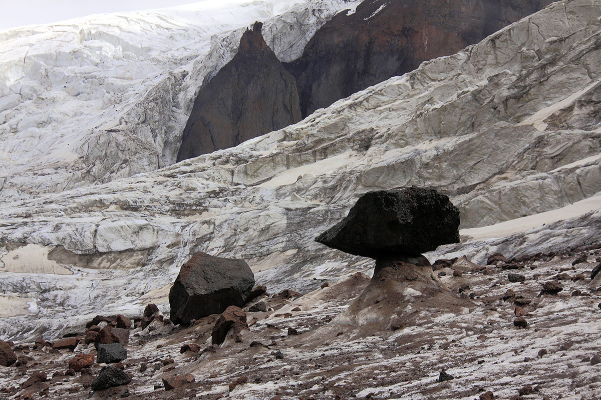 На леднике Уллучиран