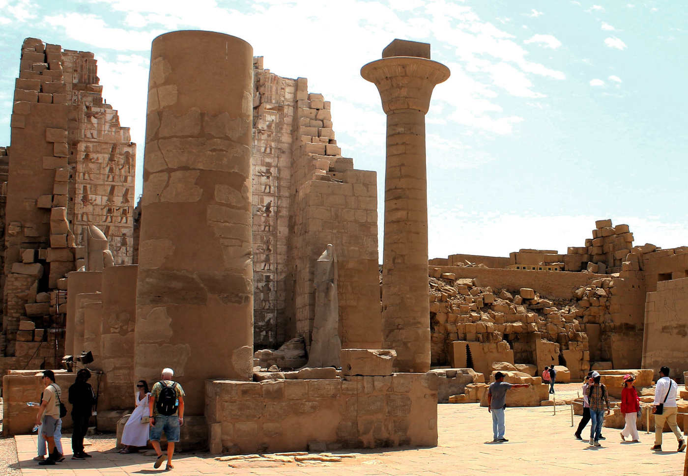 Живописные руины