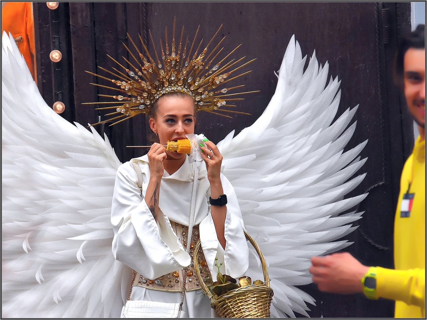 ..... Голодный Ангел .....