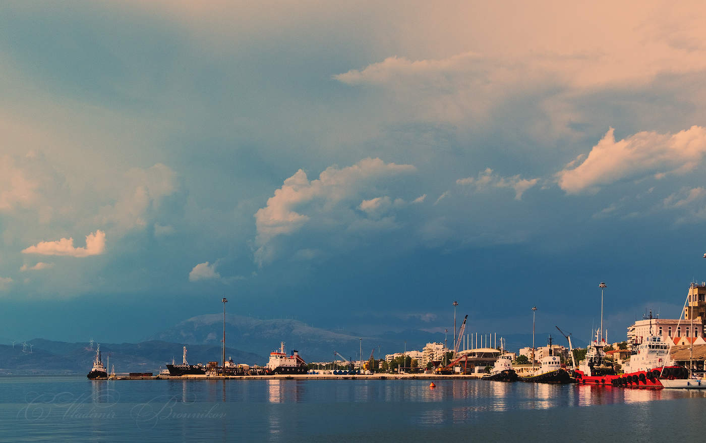 В нашу гавань заходили корабли
