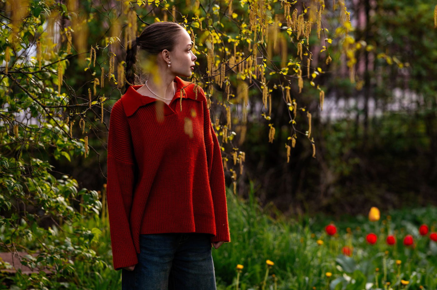 В берёзовых серёжках