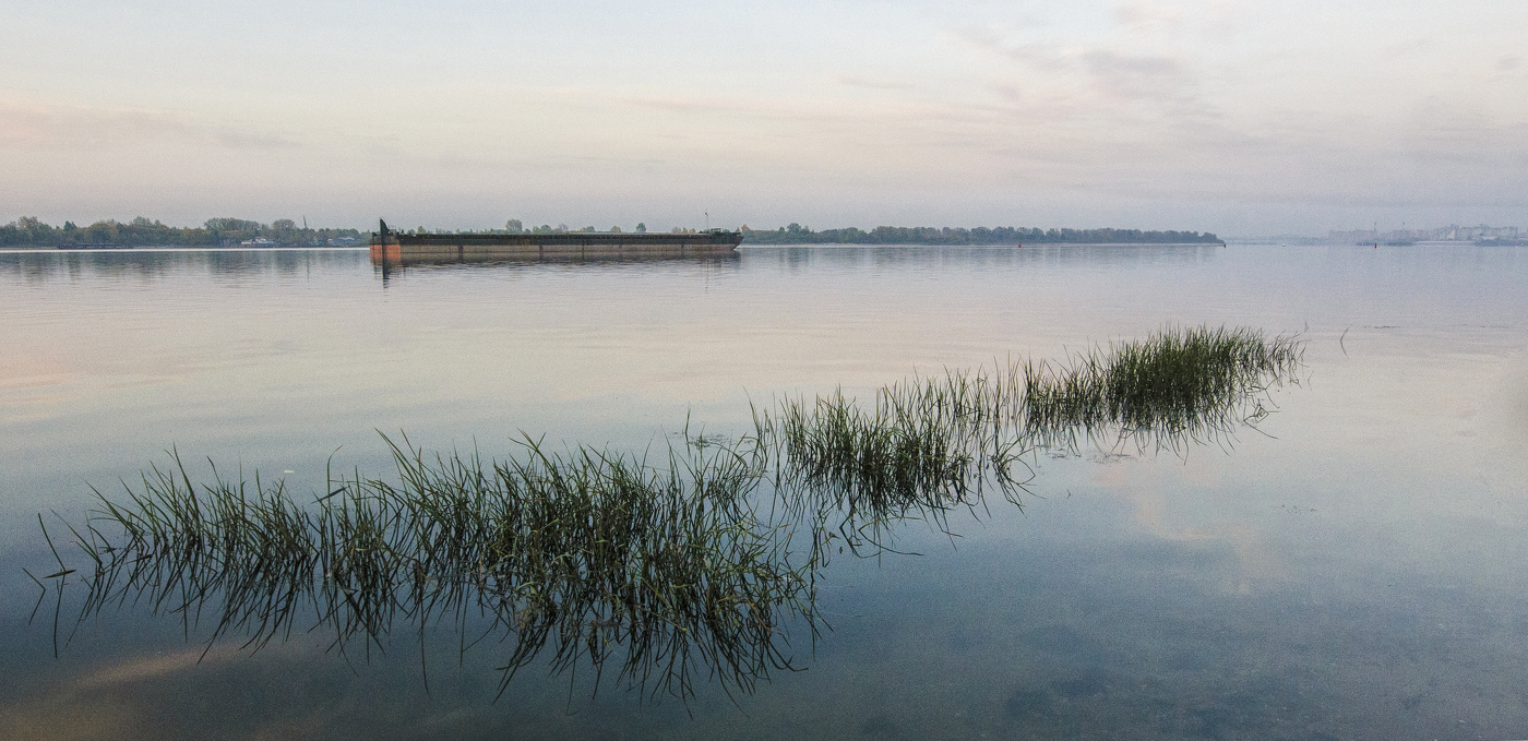 Утро на Волге...