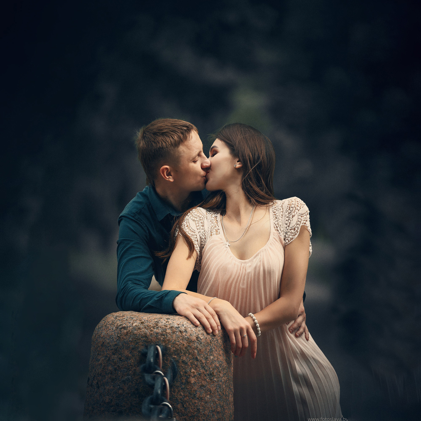 Темные аллеи .