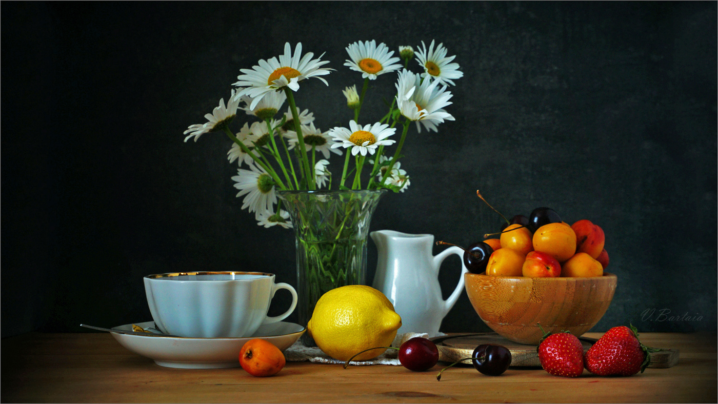 Фруктовый с ромашками