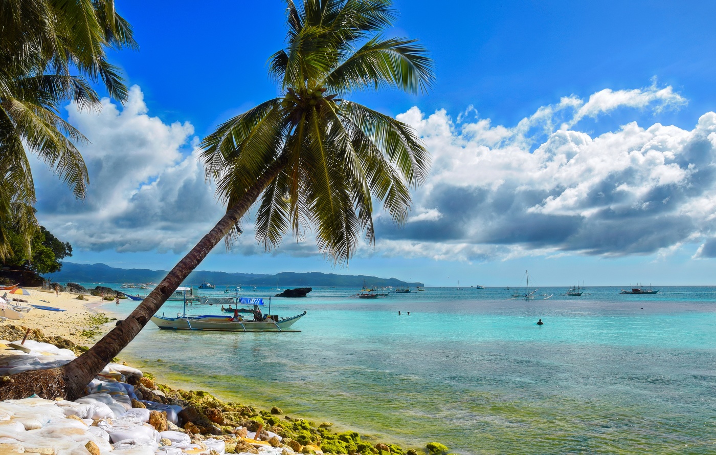 Берег, лето, океан...