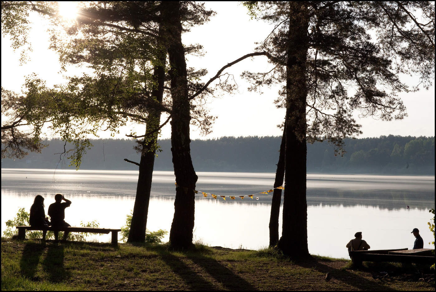 В тишине, на озере. ...
