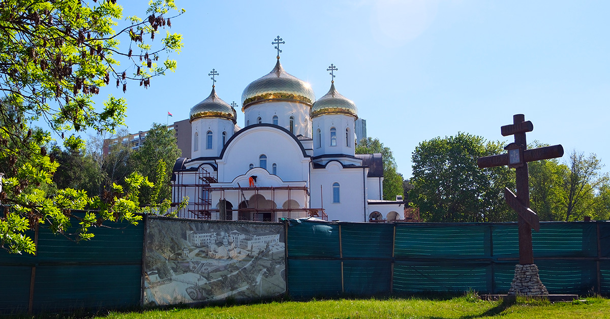 Храм строится. Минск.