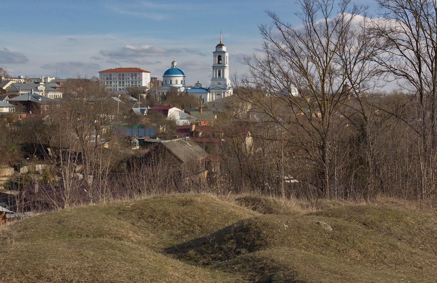 Весенний сюжет старого города С.