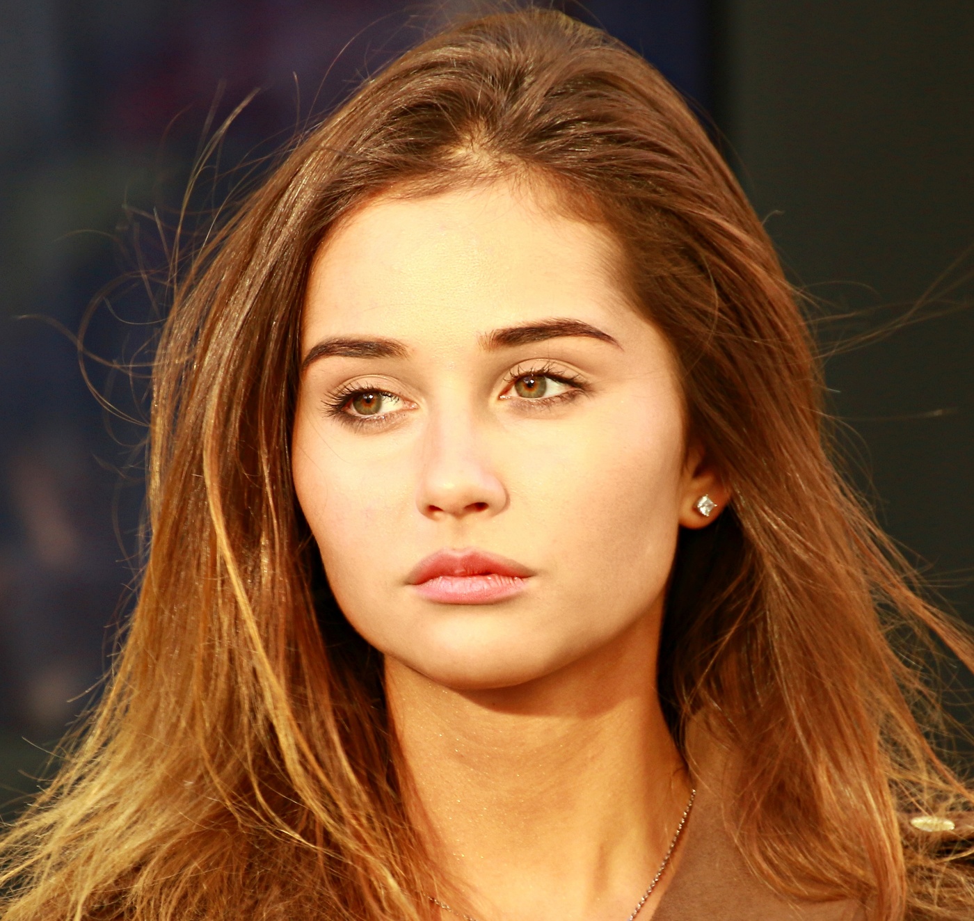 Уличный портрет