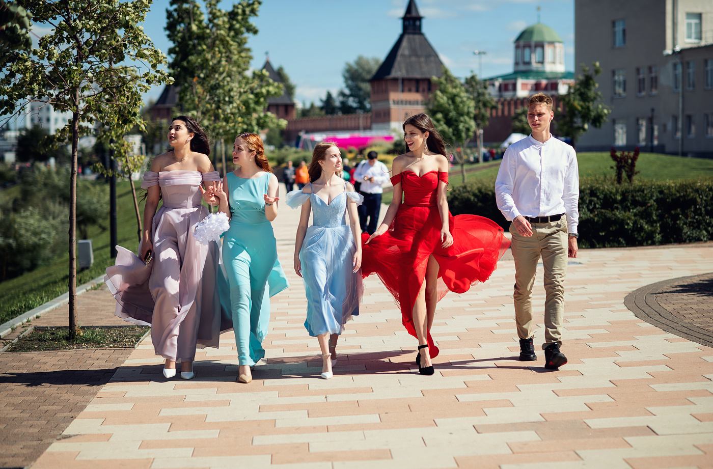 Выпускники