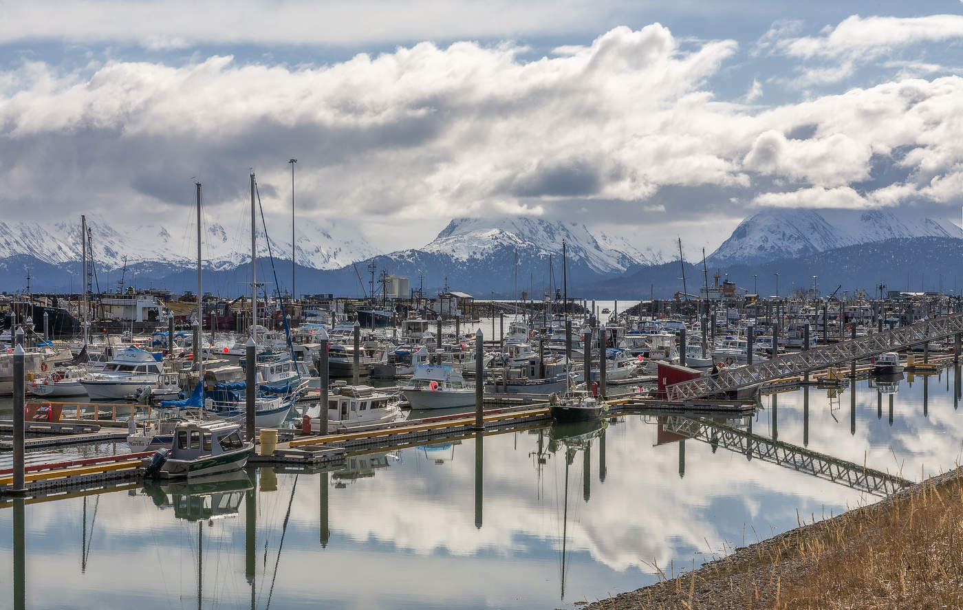"Спят усталые игрушки..."