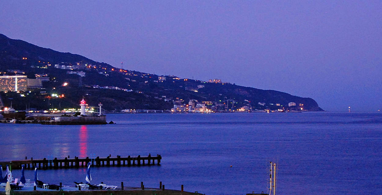 Ночная Ялта