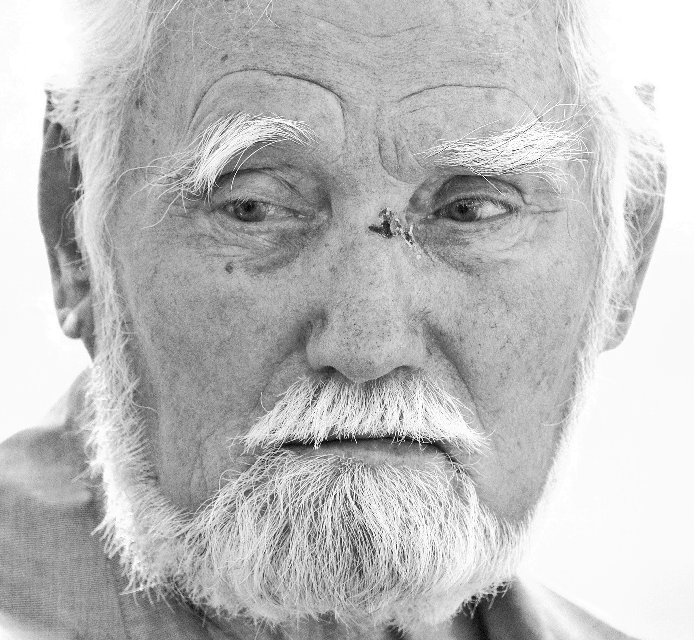 Невеселая пора - жизни осень ...