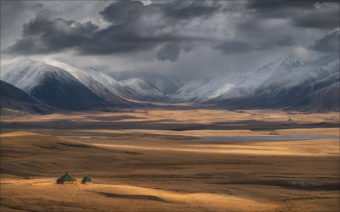 Игра на контрасте