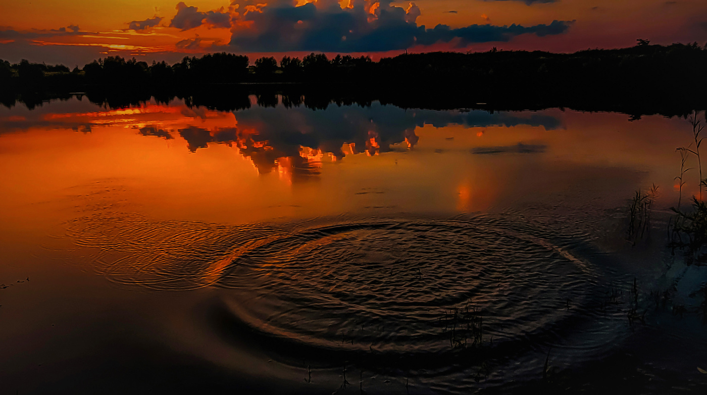 Круги на воде.