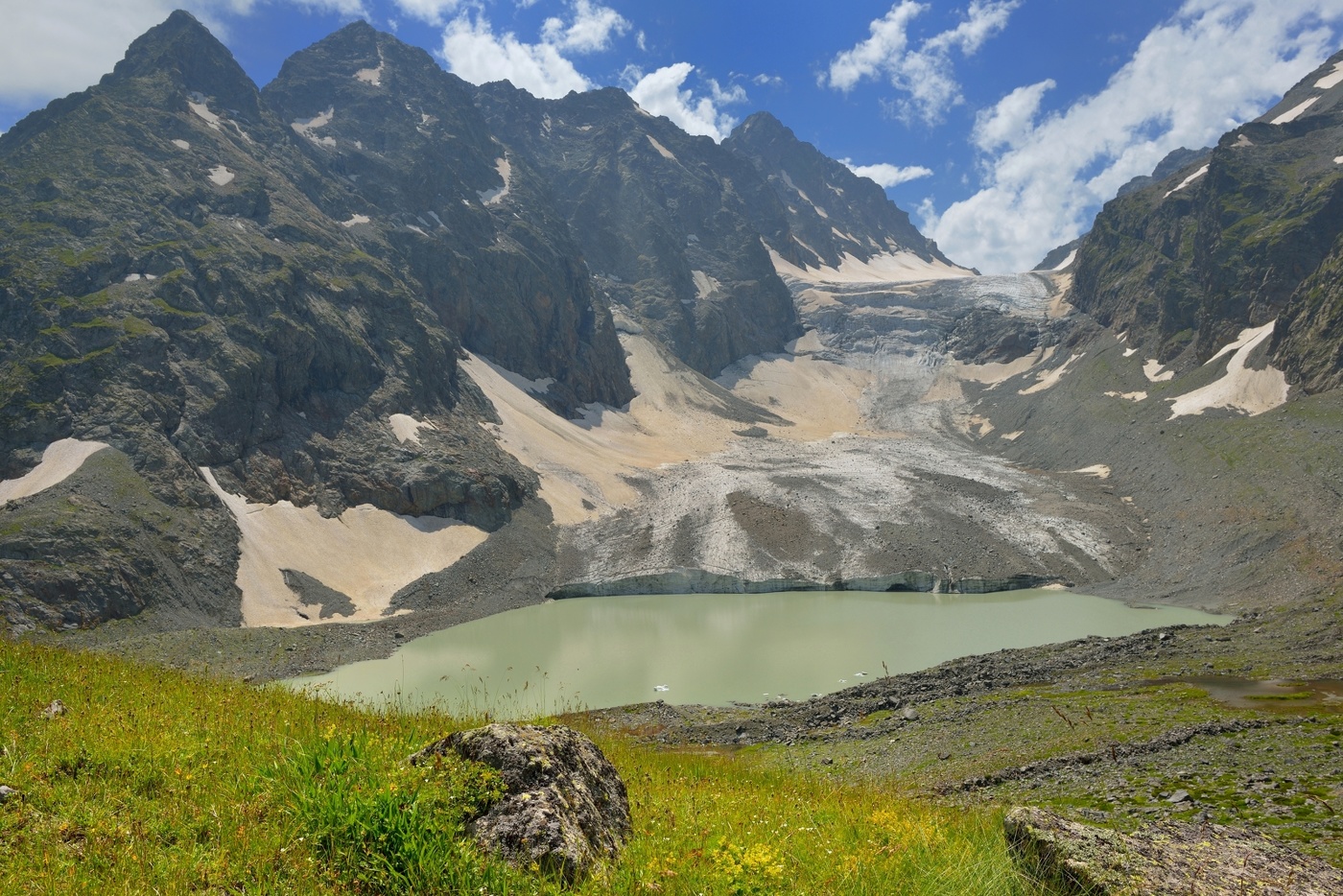 Горное озеро