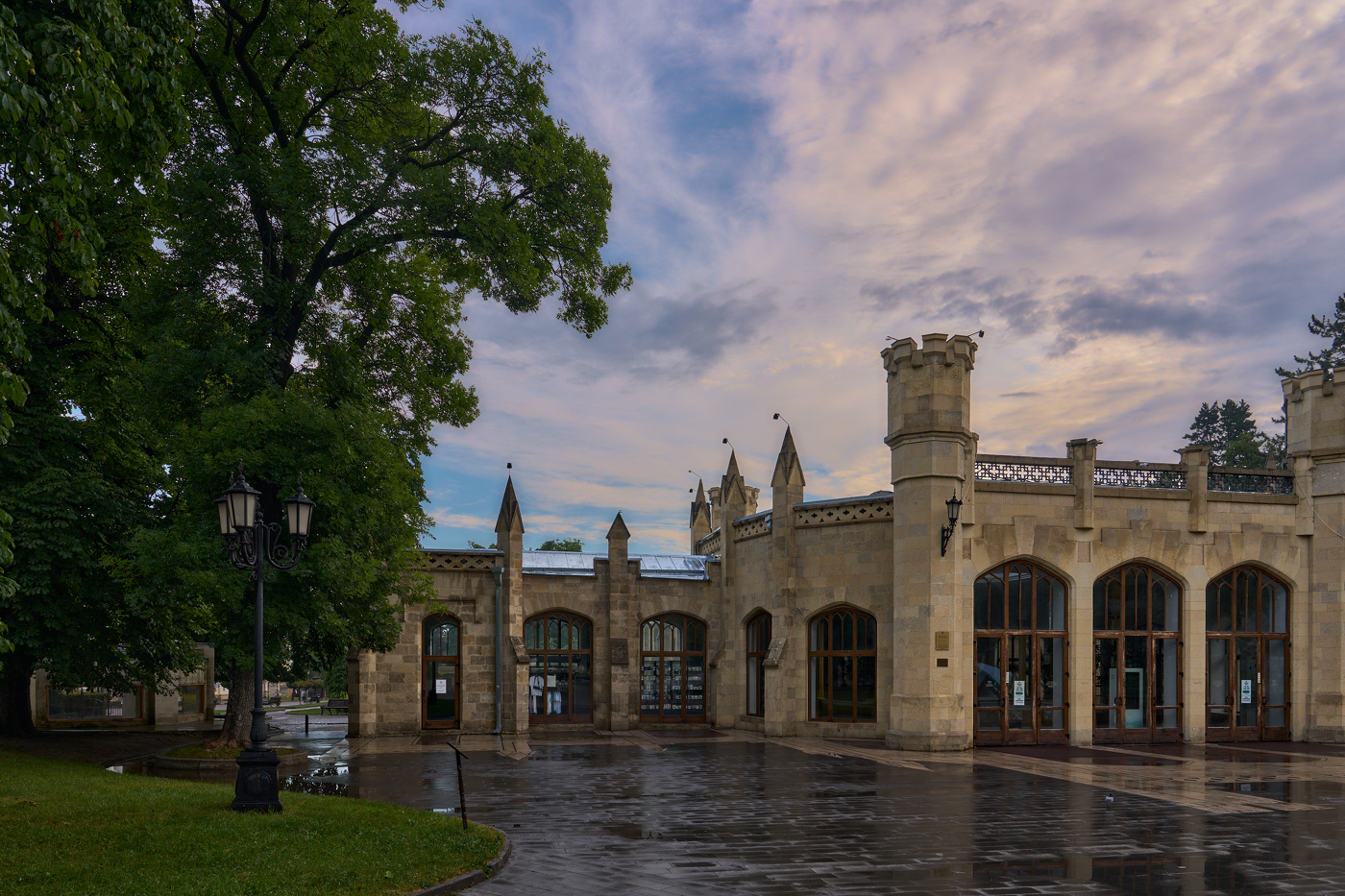 Нарзанная Галерея