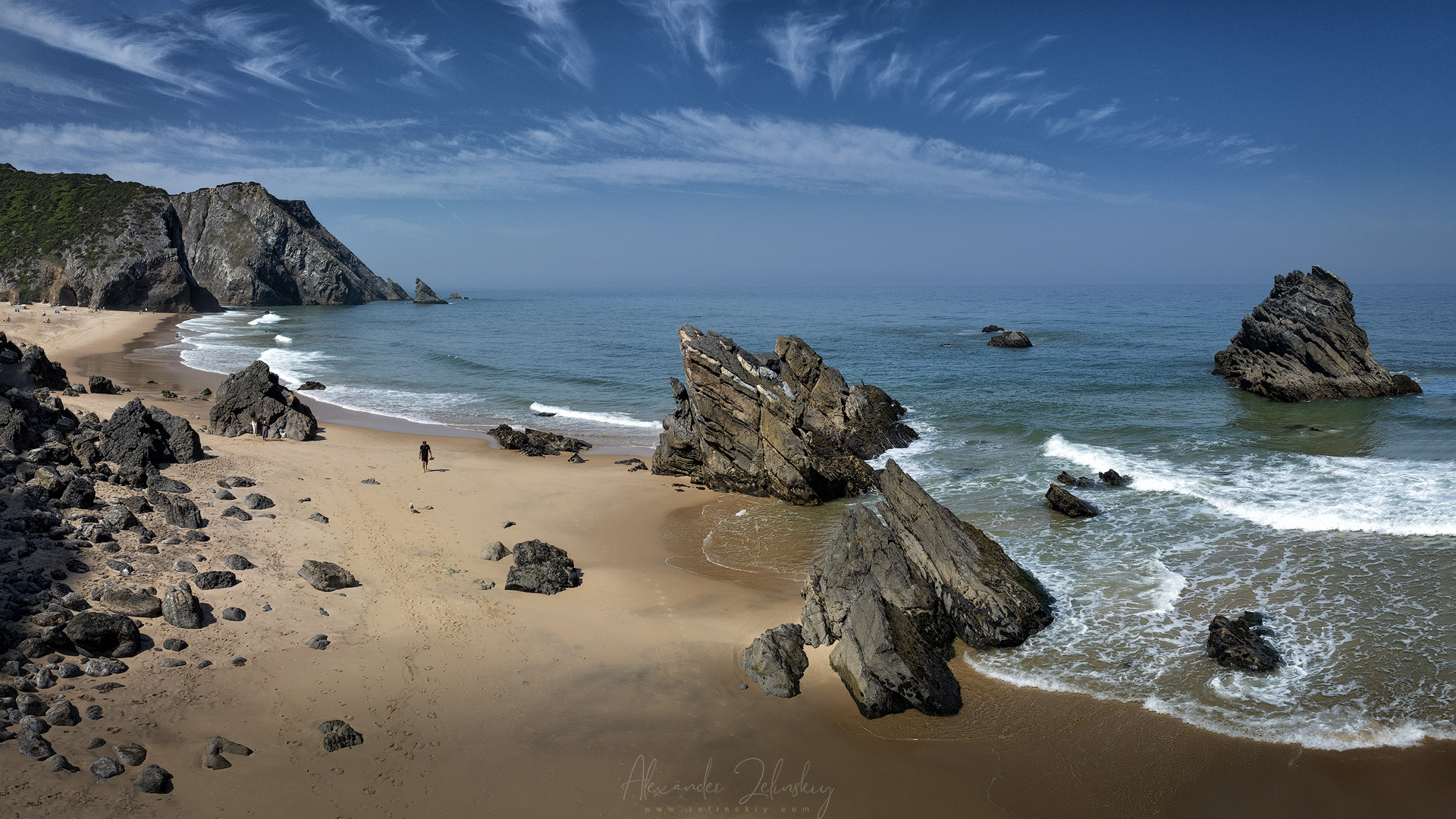 На западном берегу